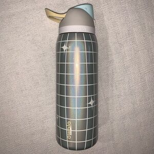 Owala Limited Edition Dancing Queen 40oz Water Bottle Hydrojug